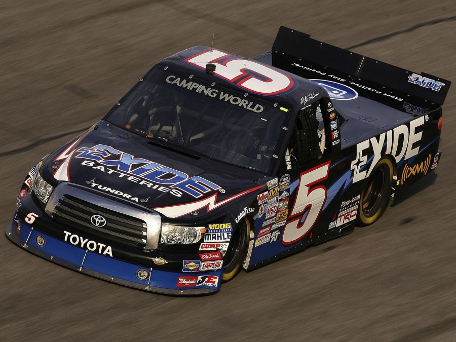  Toyota Tundra NASCAR Camping World Series Truck 2009 года  (фото 7 из 12)